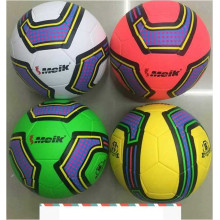 М`яч футбольний C 55992 (50) 4 види, вага 420 грам, матеріал PU, балон резиновий, клеєний, (поставляеться накачаным на 80) 