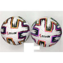 М`яч футбольний C 55981 (60) 2 види, вага 310-330 грам, м`який PVC, гумовий балон, розмір №5 
