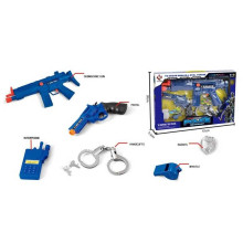 Набор полиции P 014  (24) 7 элементов, автомат с трещоткой, револьвер, наручники, свисток, аксессуары, в коробке 