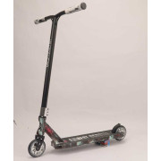 Самокат трюковый Best Scooter BS-77101 (4) HIC-система, ПЕГИ, алюминиевый диск и дека с ПРИНТОМ, колёса PU, d=110мм, ширина руля - 60 см, в коробке 